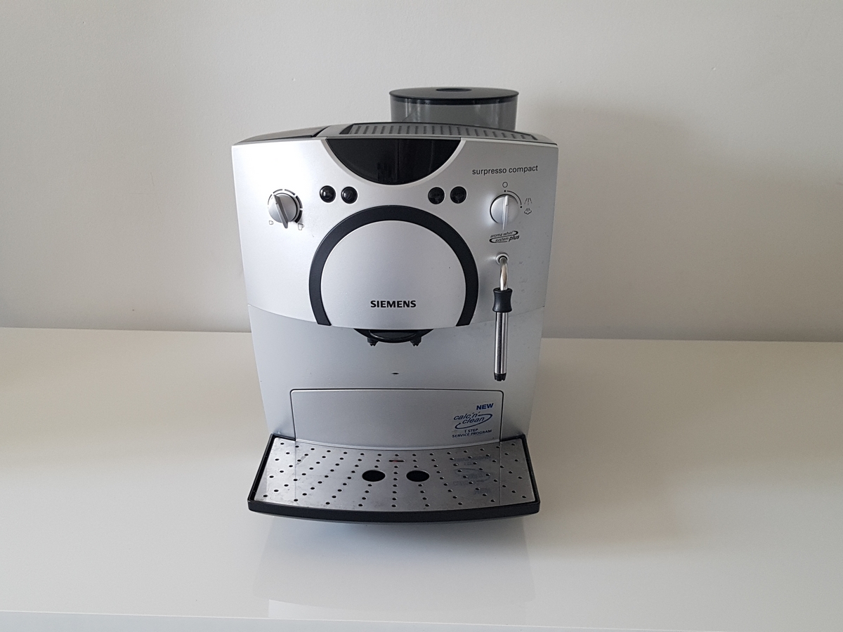 Siemens-TK54001 koffiemachine-1.jpg